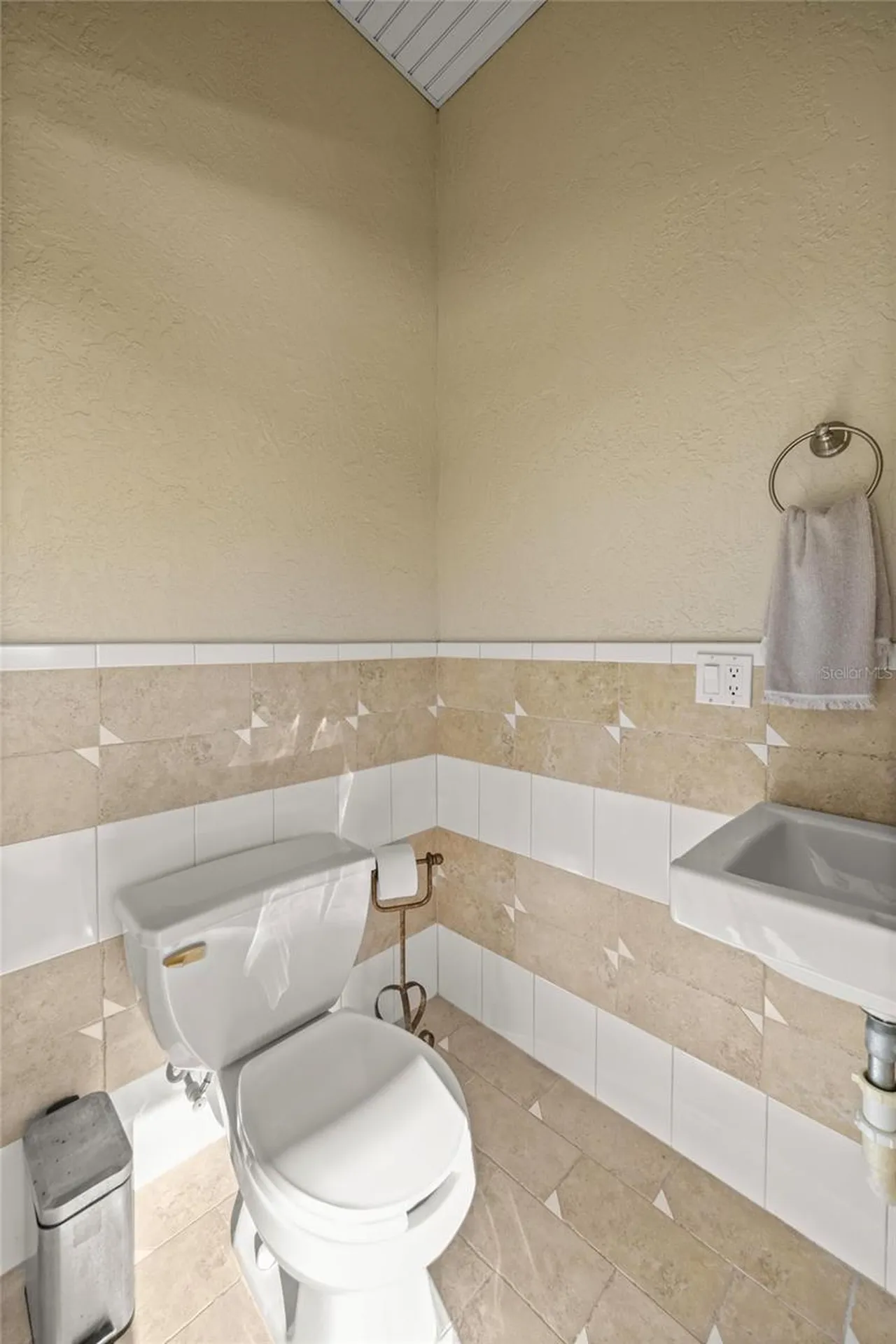 8064 SE 15th Court Ocala FL 34480