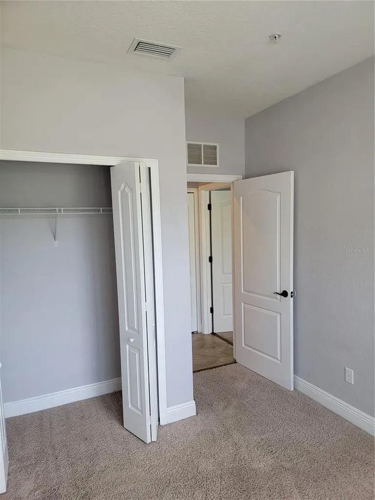 3721 S Lake Orlando Parkway Orlando FL 32808