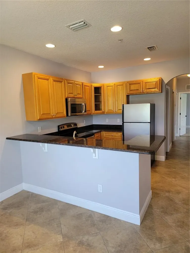 3721 S Lake Orlando Parkway Orlando FL 32808