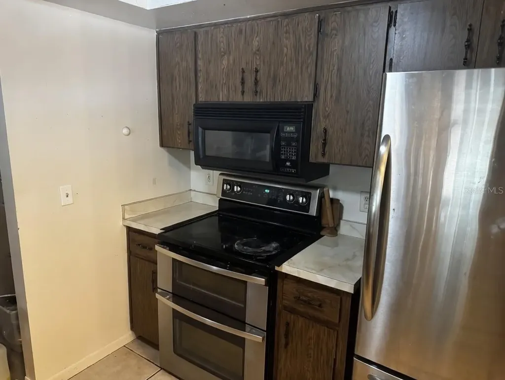 2014 Dearing Avenue Deltona FL 32725