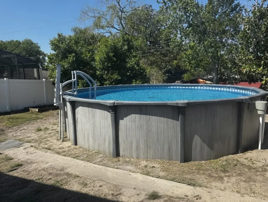 2014 Dearing Avenue Deltona FL 32725