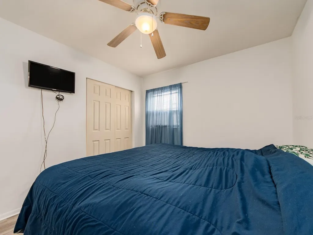 8194 65th Street N Pinellas Park FL 33781