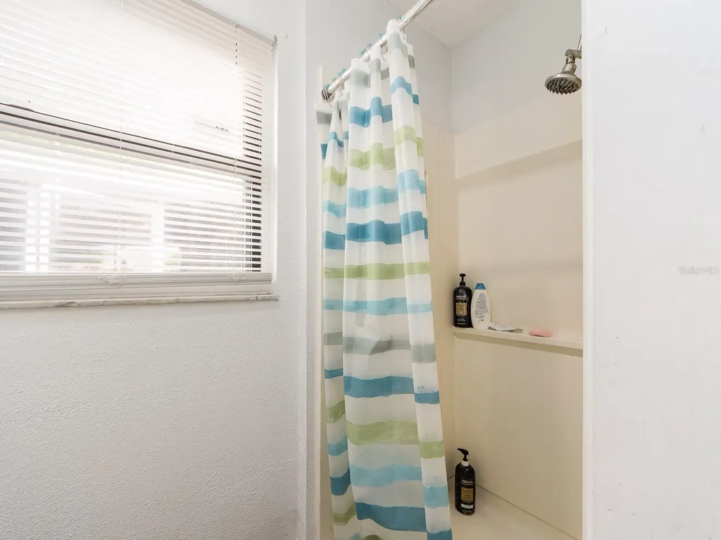 8194 65th Street N Pinellas Park FL 33781