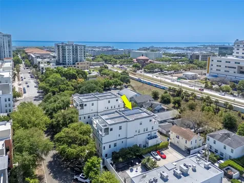 536 4th Avenue S St Petersburg FL 33701