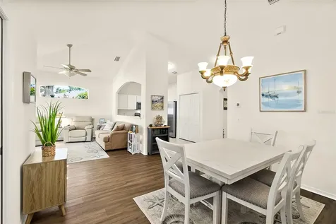 17 Arbor Trace Palm Coast FL 32137
