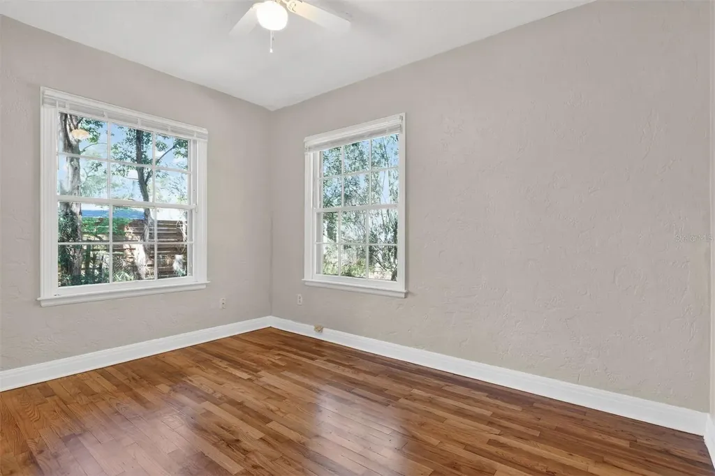 914 NE 11th Avenue Gainesville FL 32601