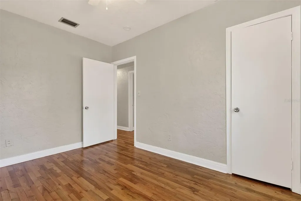 914 NE 11th Avenue Gainesville FL 32601