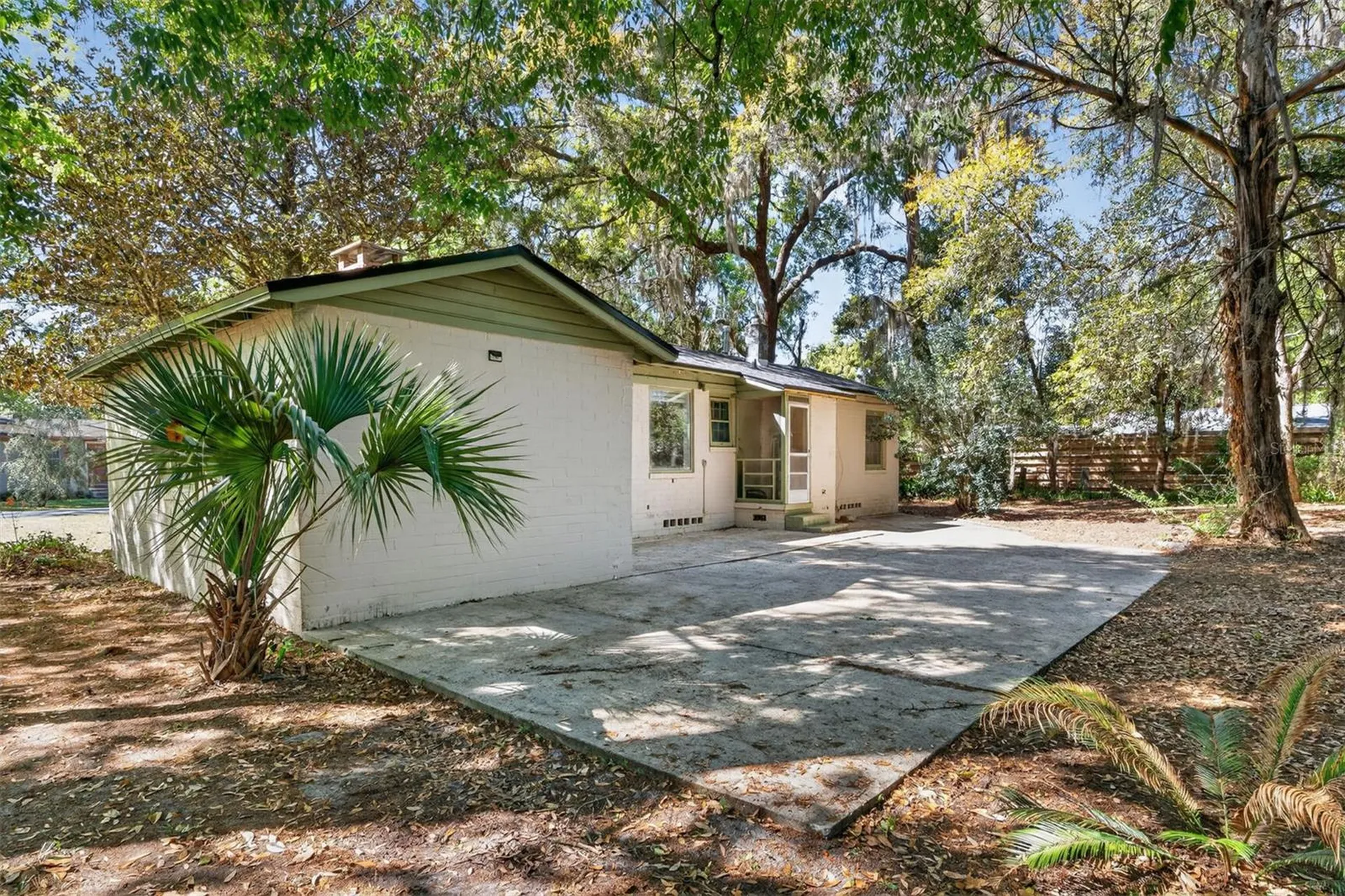914 NE 11th Avenue Gainesville FL 32601