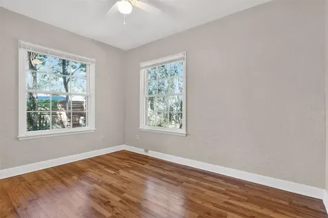 914 NE 11th Avenue Gainesville FL 32601