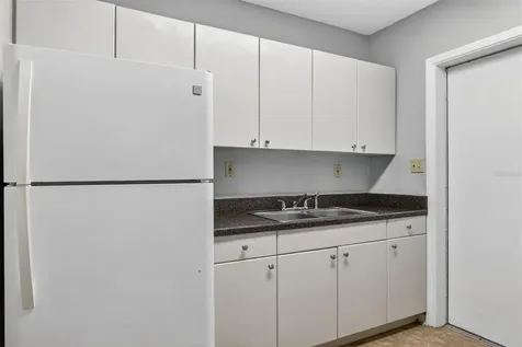 914 NE 11th Avenue Gainesville FL 32601