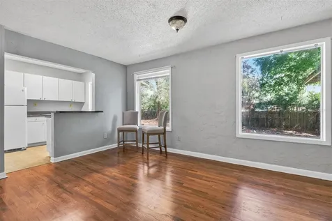 914 NE 11th Avenue Gainesville FL 32601