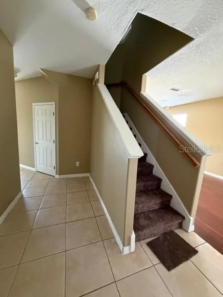 7514 Dragon Fly Loop Gibsonton FL 33534