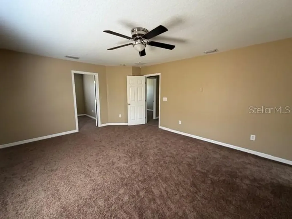 7514 Dragon Fly Loop Gibsonton FL 33534