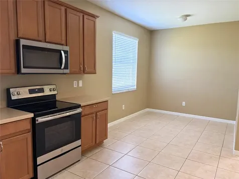 7514 Dragon Fly Loop Gibsonton FL 33534