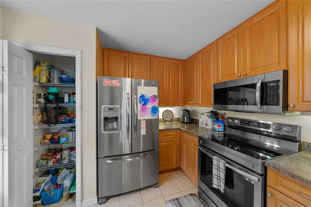 19261 NW 230th Street High Springs FL 32643