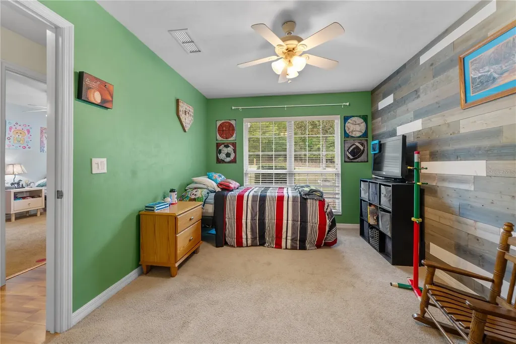 19261 NW 230th Street High Springs FL 32643