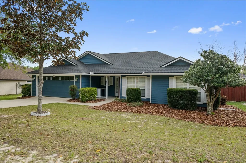 19261 NW 230th Street High Springs FL 32643