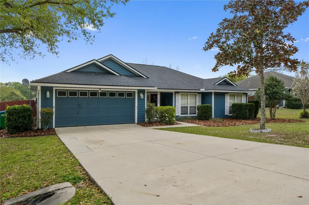 19261 NW 230th Street High Springs FL 32643