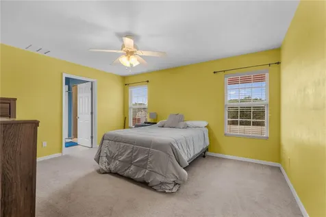 19261 NW 230th Street High Springs FL 32643