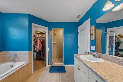19261 NW 230th Street High Springs FL 32643