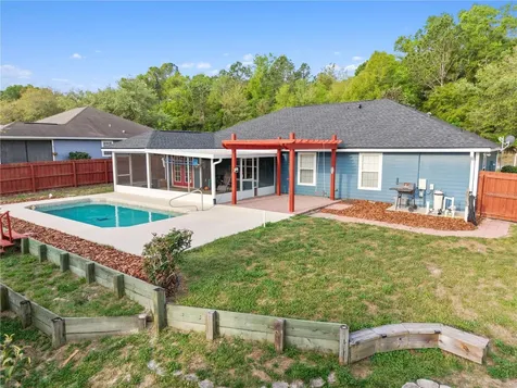19261 NW 230th Street High Springs FL 32643