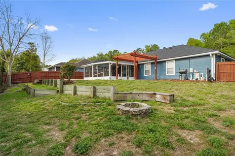 19261 NW 230th Street High Springs FL 32643