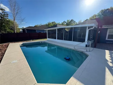 19261 NW 230th Street High Springs FL 32643