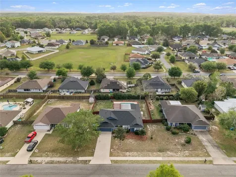 19261 NW 230th Street High Springs FL 32643