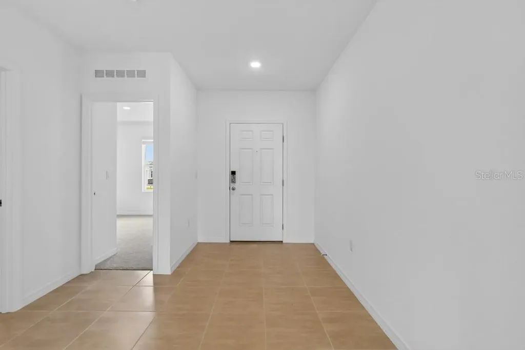 204 Streamwater Way Groveland FL 34736
