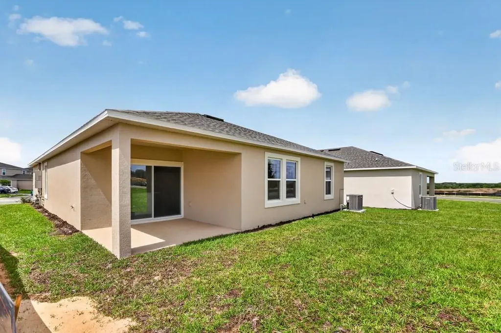 204 Streamwater Way Groveland FL 34736