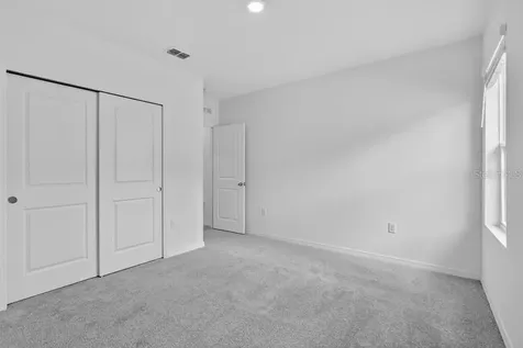 204 Streamwater Way Groveland FL 34736