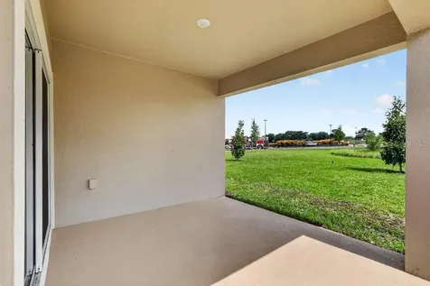 204 Streamwater Way Groveland FL 34736