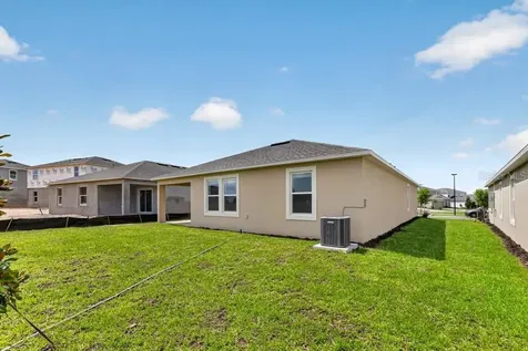 204 Streamwater Way Groveland FL 34736