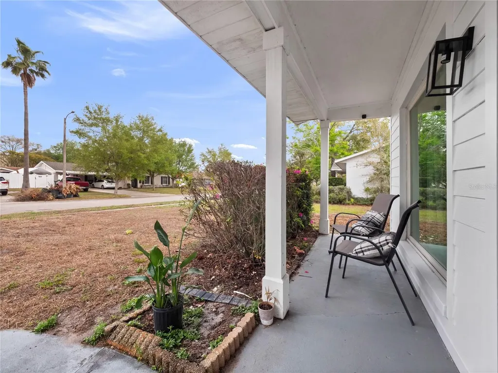 2733 Middle Street Orlando FL 32807