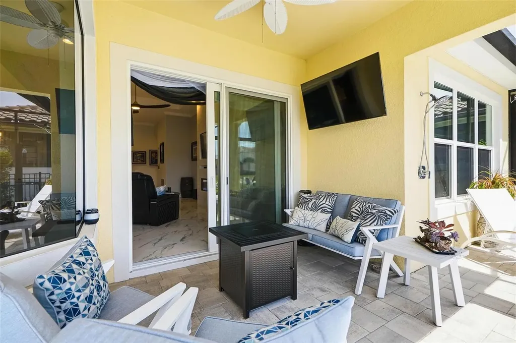 9 Del Palma Drive Palm Coast FL 32137