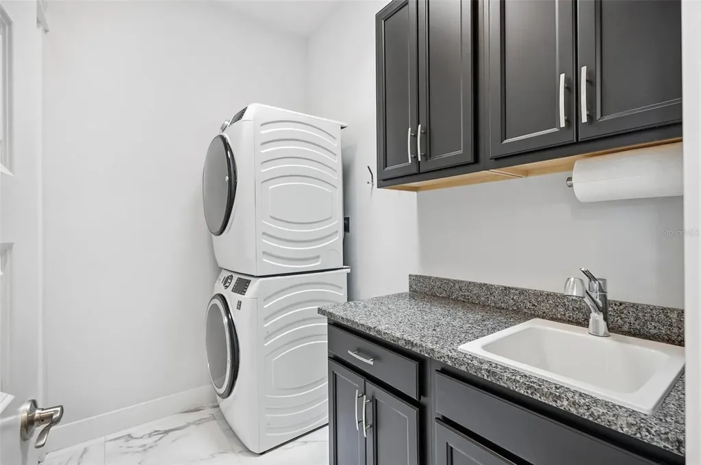 9 Del Palma Drive Palm Coast FL 32137