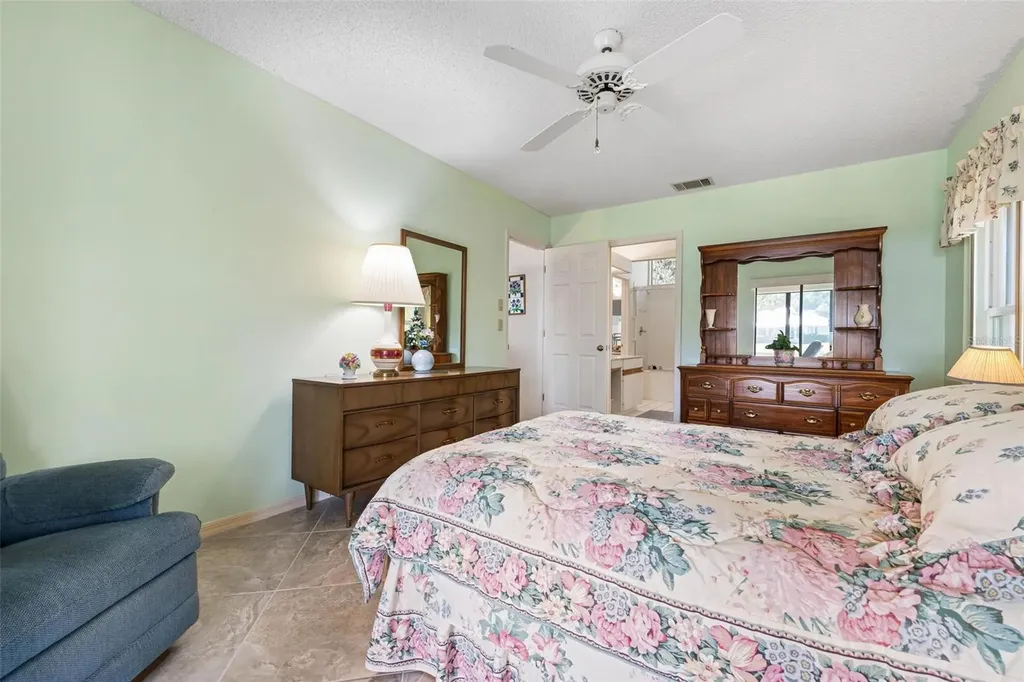 228 Southampton Lane Venice FL 34293
