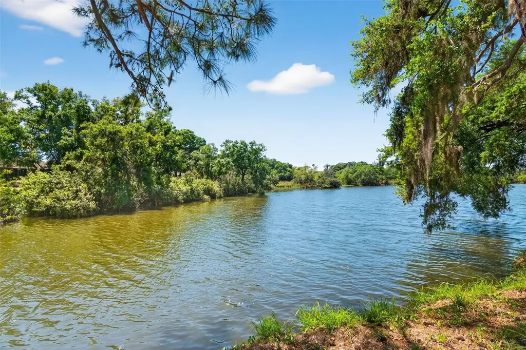 4750 Tivoli Avenue Sarasota FL 34235