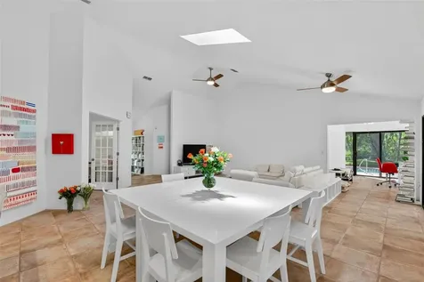 4750 Tivoli Avenue Sarasota FL 34235