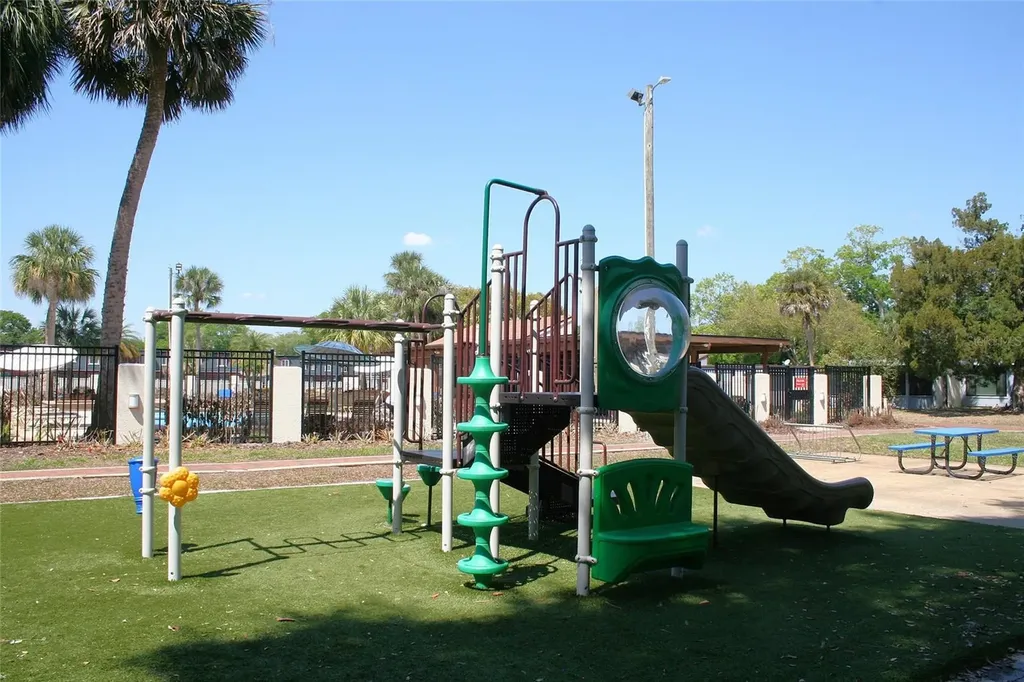 2400 Dominica Run Winter Park FL 32792