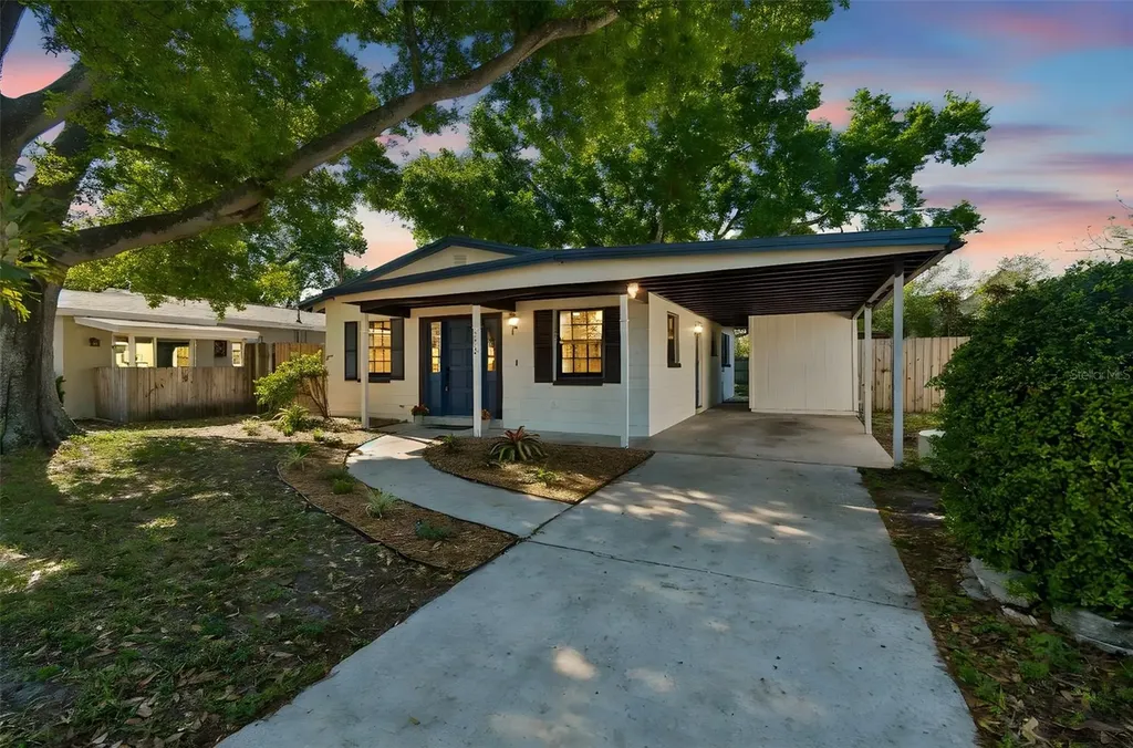 4512 W Rogers Avenue Tampa FL 33611