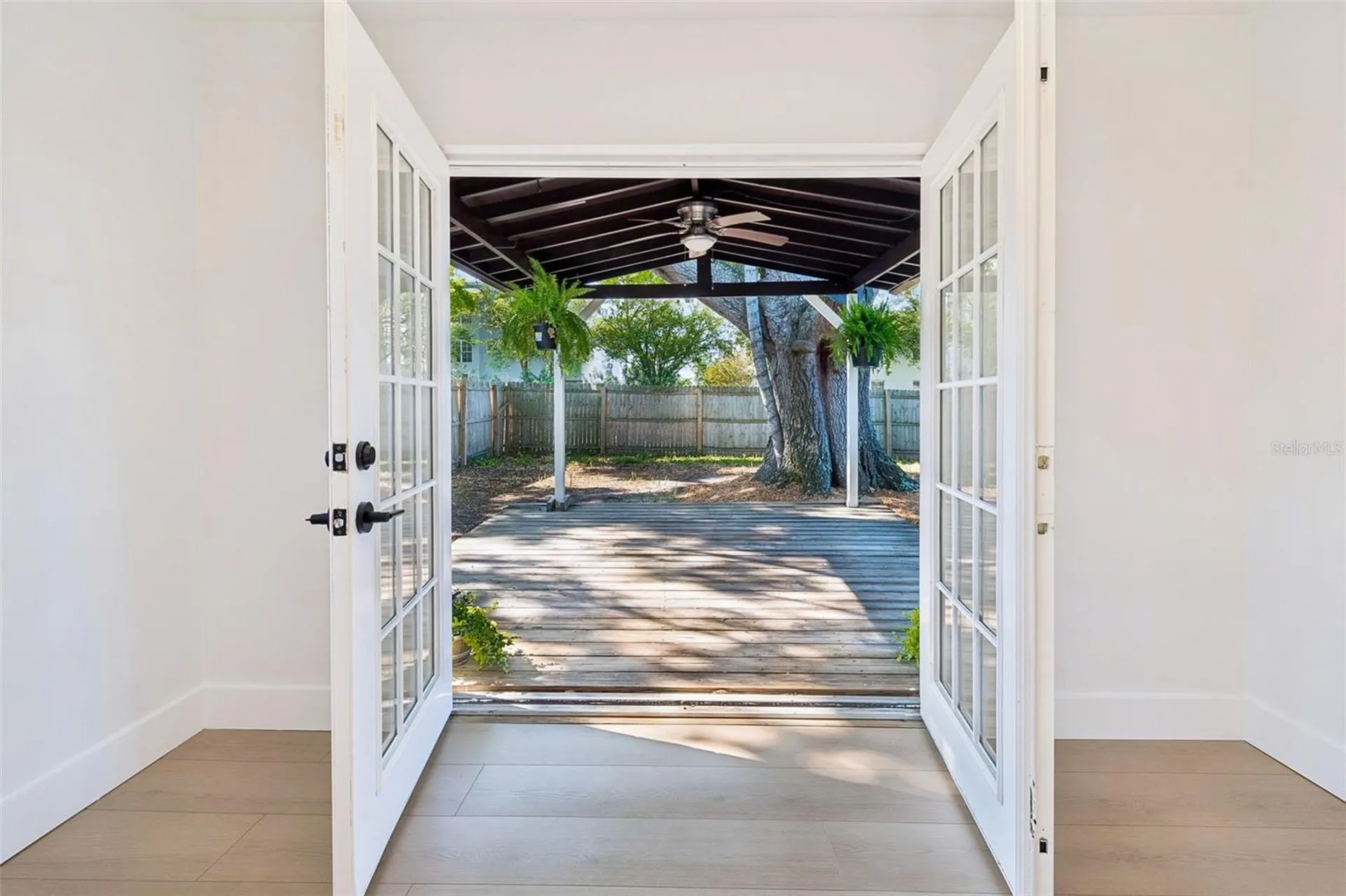 4512 W Rogers Avenue Tampa FL 33611