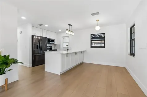 4512 W Rogers Avenue Tampa FL 33611