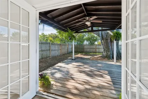 4512 W Rogers Avenue Tampa FL 33611