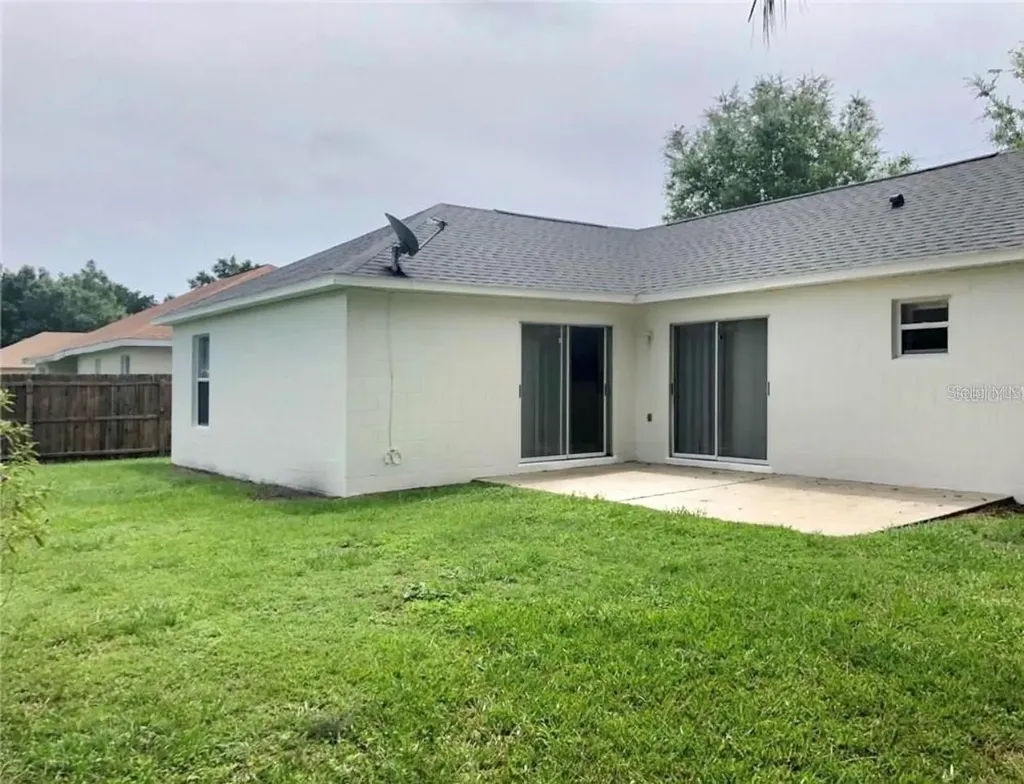 205 Churchill Court Kissimmee FL 34758