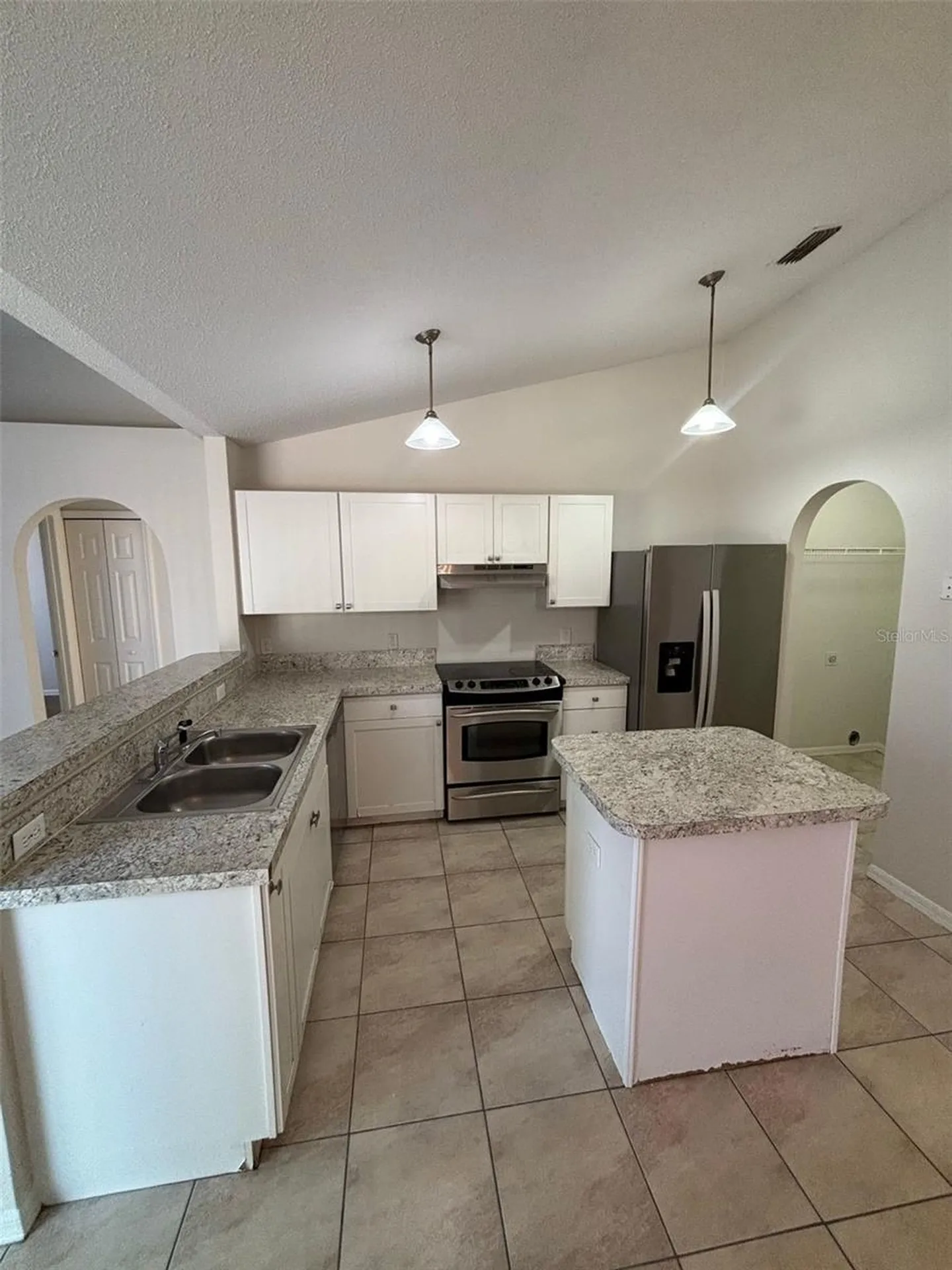 205 Churchill Court Kissimmee FL 34758