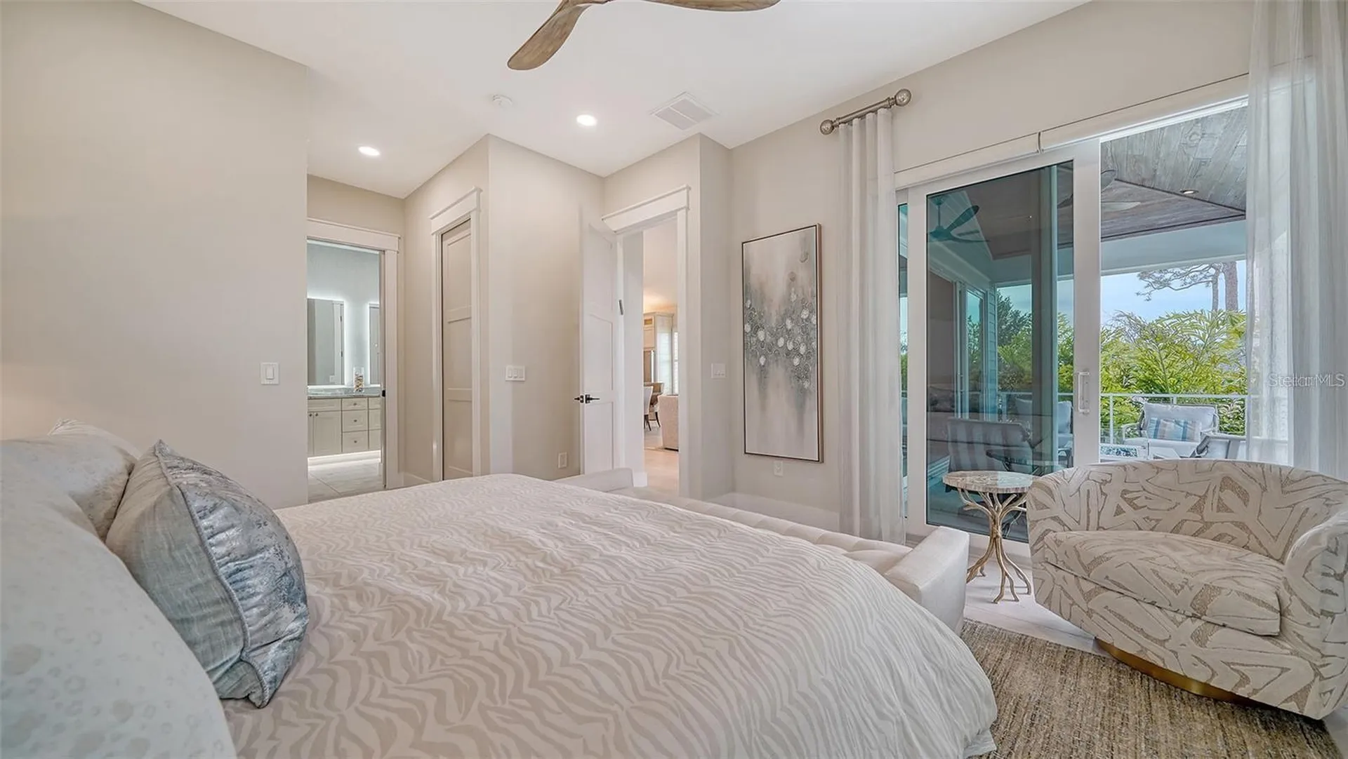 5930 Briarwood Avenue Sarasota FL 34231