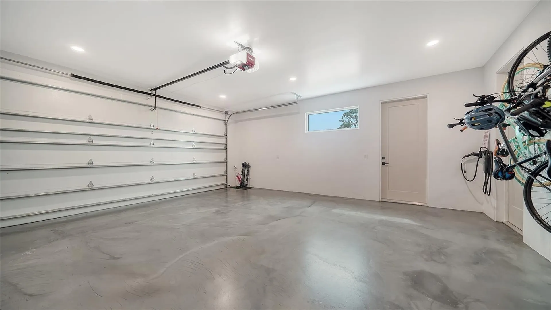 5930 Briarwood Avenue Sarasota FL 34231