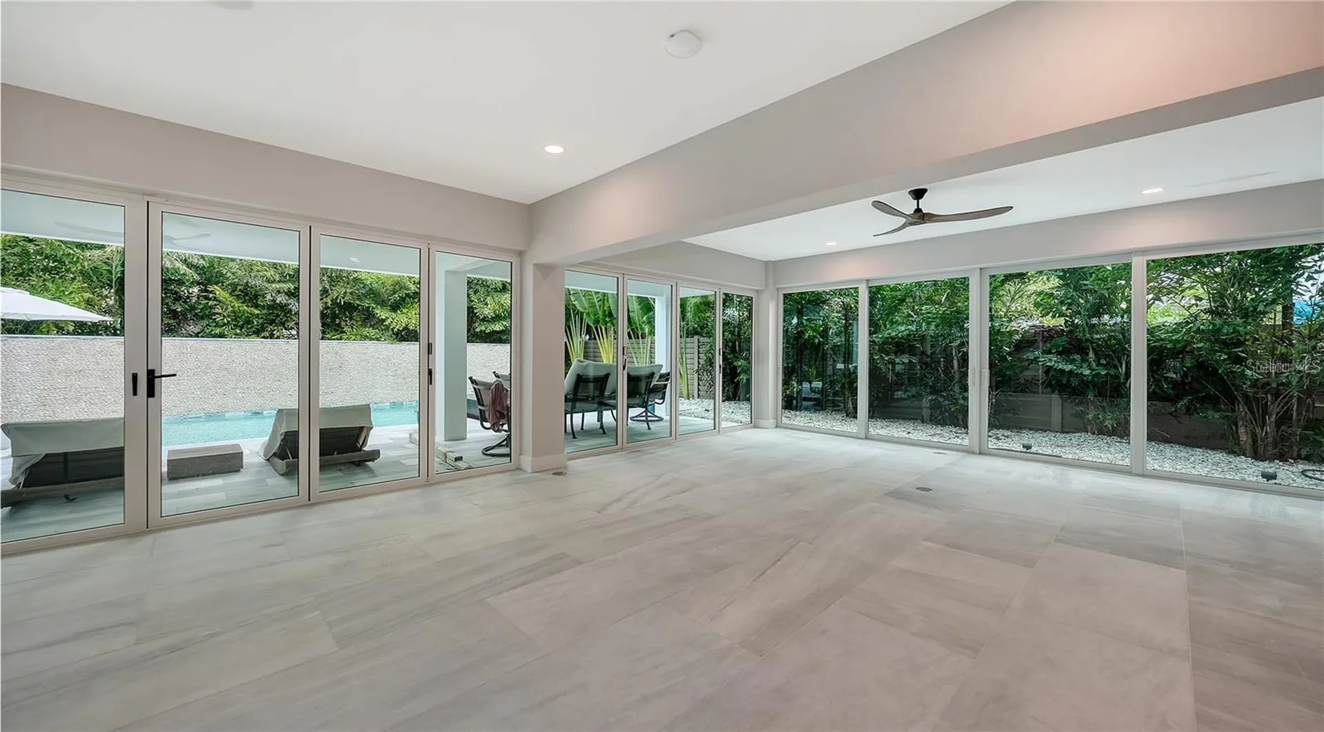 5930 Briarwood Avenue Sarasota FL 34231