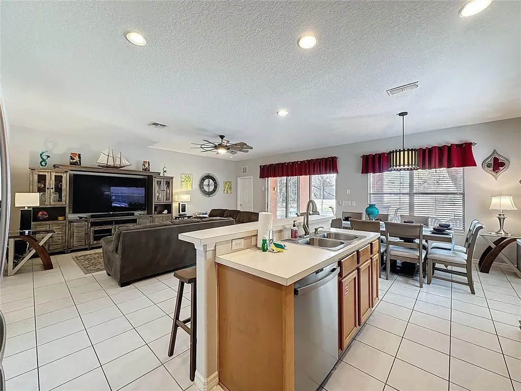 163 Tigerlily Court Davenport FL 33837